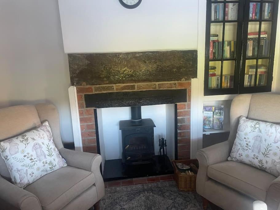 Long Lane Cottage Broadwell  المظهر الخارجي الصورة